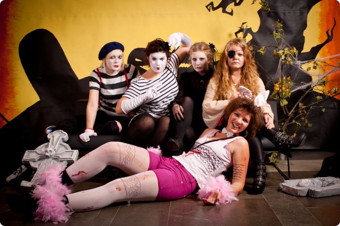 Studio Halloweenkalaset
