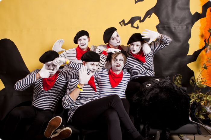 Studio Halloweenkalaset