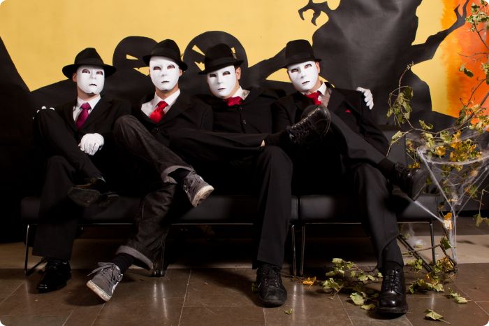 Studio Halloweenkalaset