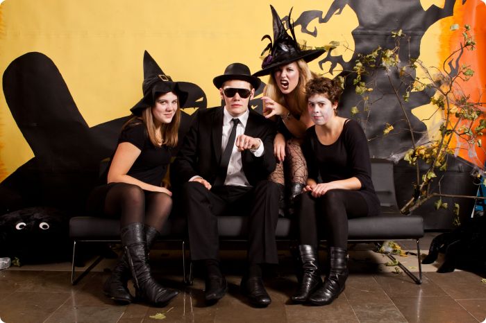 Studio Halloweenkalaset