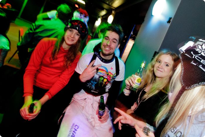 Afterskigasque