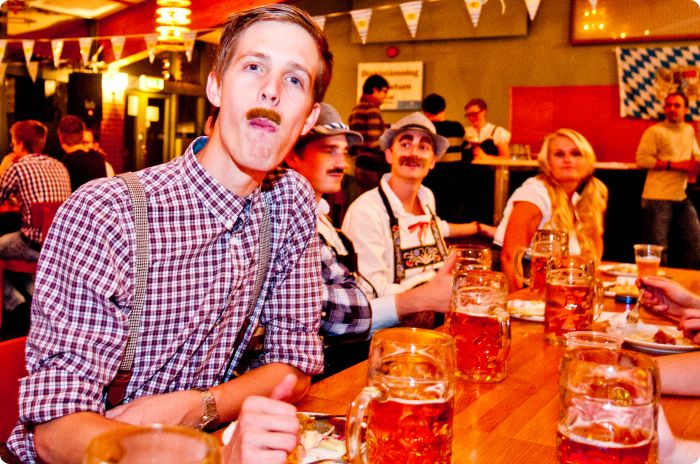Oktoberfest och F6-gasque
