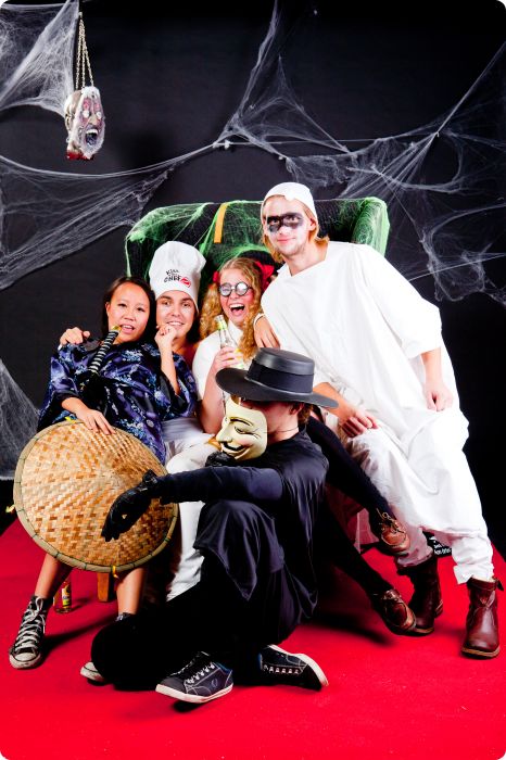 Studio Halloweenkalaset