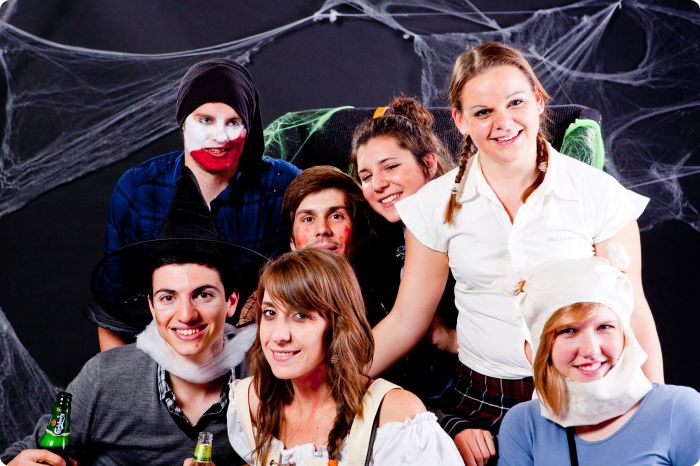 Studio Halloweenkalaset