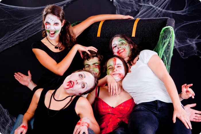 Studio Halloweenkalaset