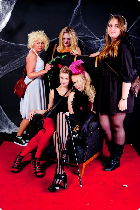 Studio Halloweenkalaset