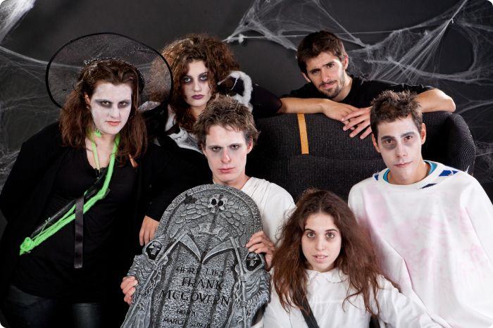 Studio Halloweenkalaset