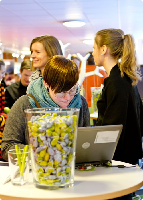CHARM 2012 Dag 1