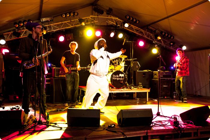Öltält: Reggae-kväll
