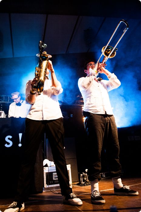 Valborgskalaset: Movits