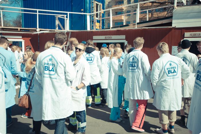 Cortègen: Byggdag 1