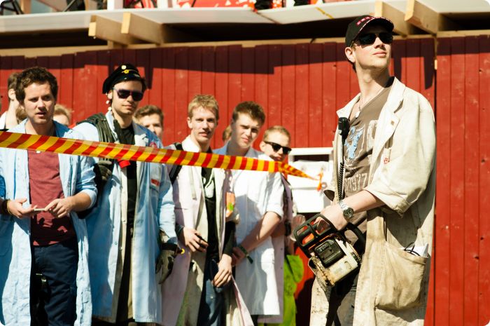 Cortègen: Byggdag 1