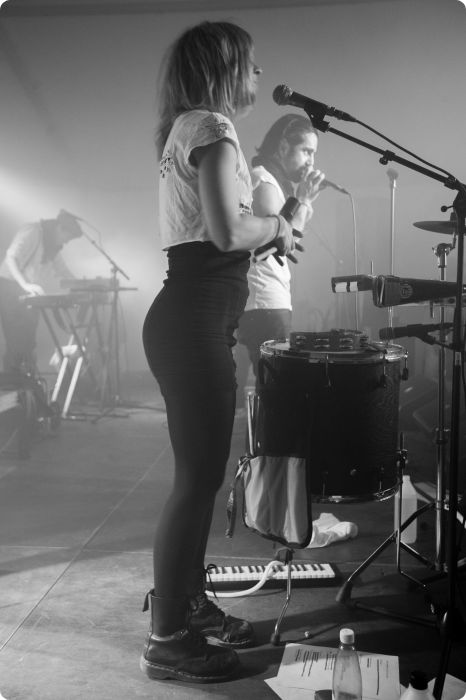 Öltält: Navid Modiri & Gudarna