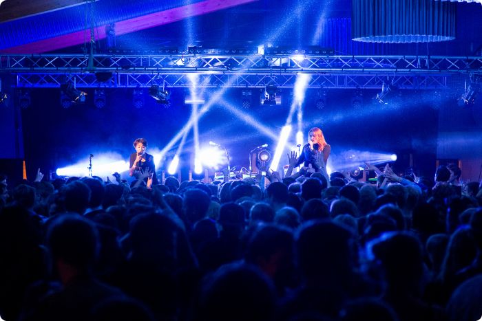 Valborgskalaset: Icona Pop