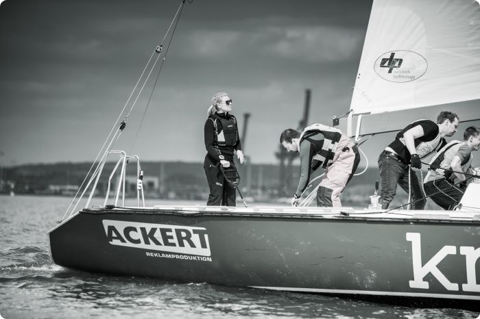 Student Sailing