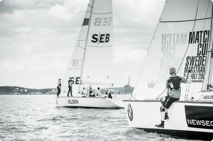 Student Sailing