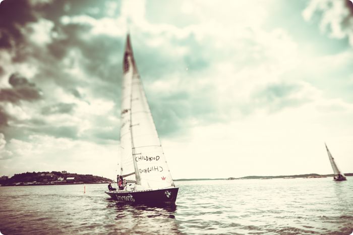 Student Sailing