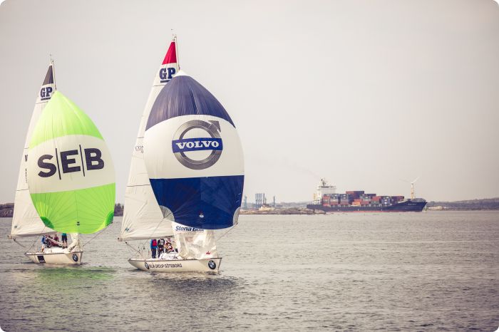 Student Sailing