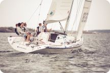 Student Sailing