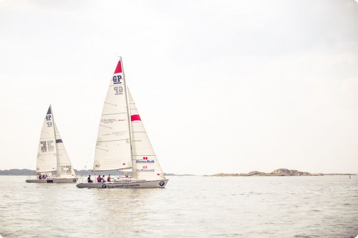 Student Sailing