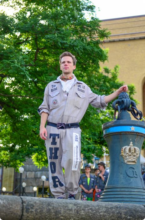 Första Dagen