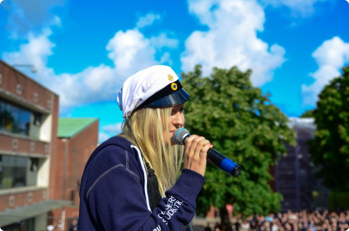Första Dagen