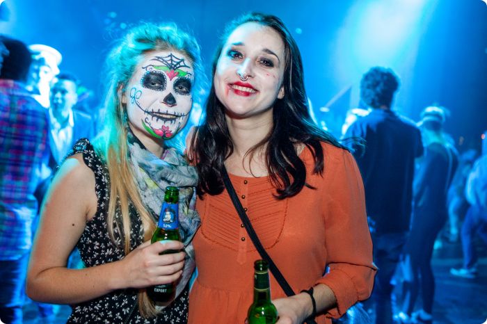 Halloween-Kalaset