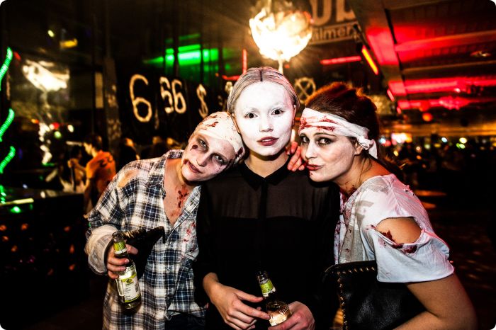 Halloween-Kalaset