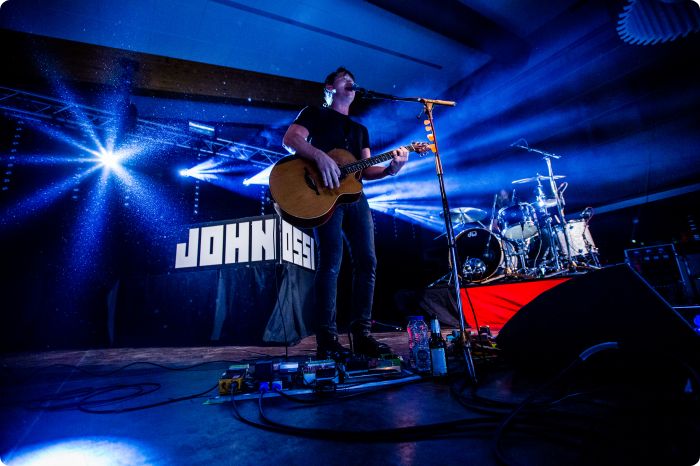 Johnossi