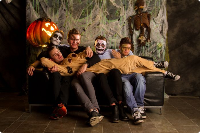 Studio Halloweenkalaset