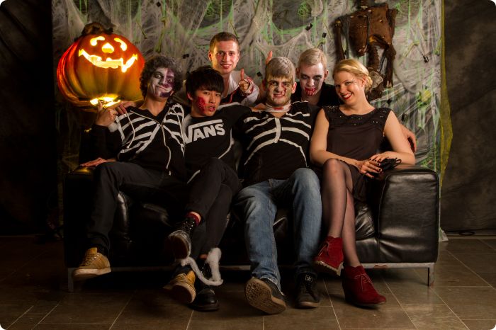 Studio Halloweenkalaset