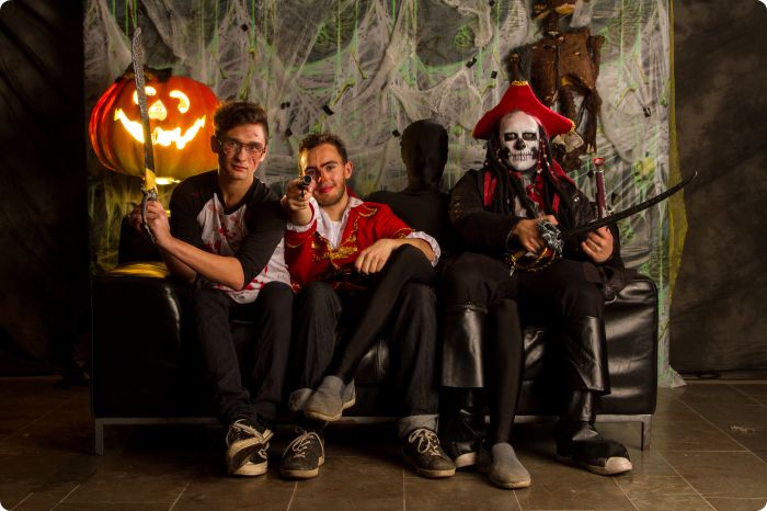 Studio Halloweenkalaset