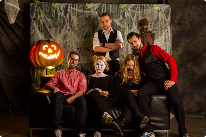 Studio Halloweenkalaset