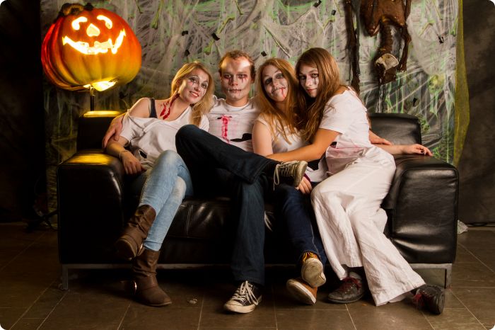 Studio Halloweenkalaset