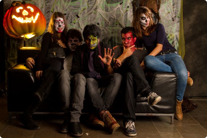 Studio Halloweenkalaset
