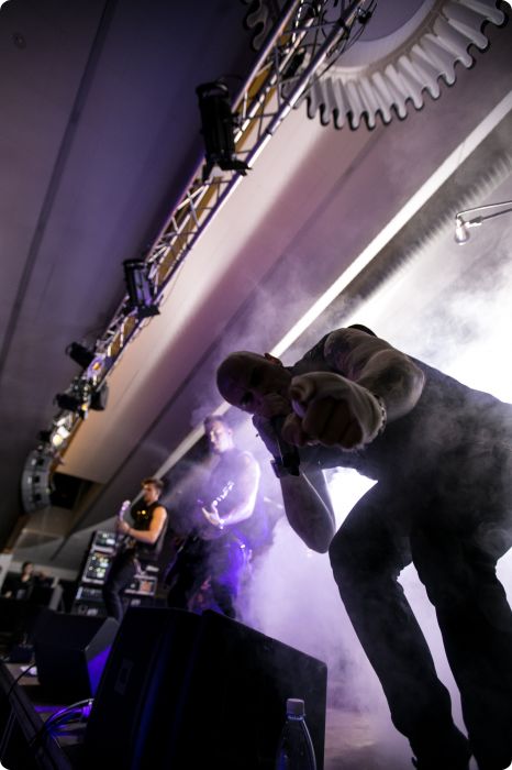 Halloweenkalas: Neverstore, Smash into pieces, Mash up international