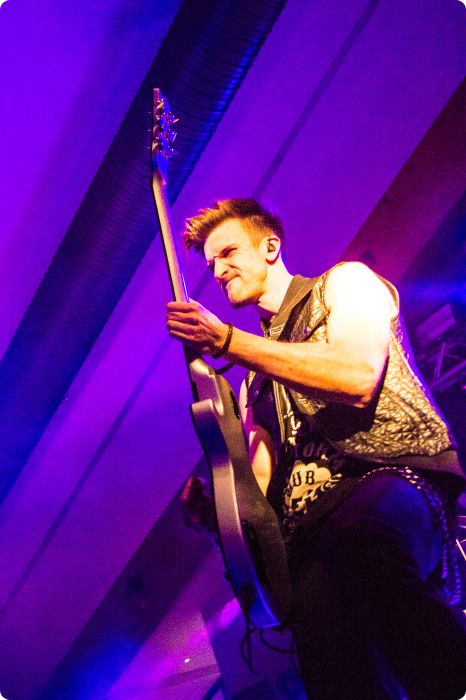 Halloweenkalas: Neverstore, Smash into pieces, Mash up international