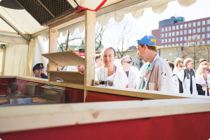 Byggplatsen dag 2