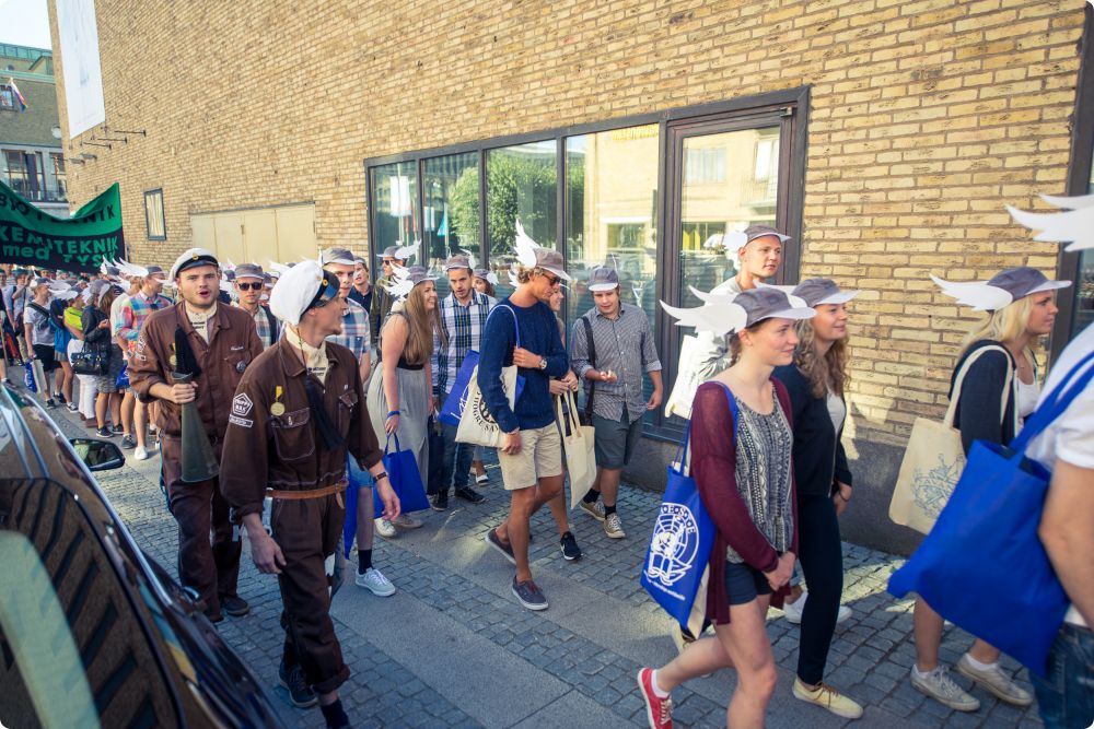 Första Dagen