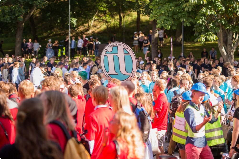 Första Dagen