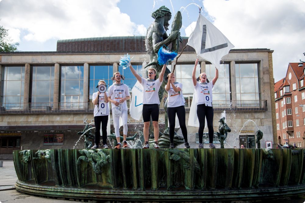 Metalyoga och kundvagnrace