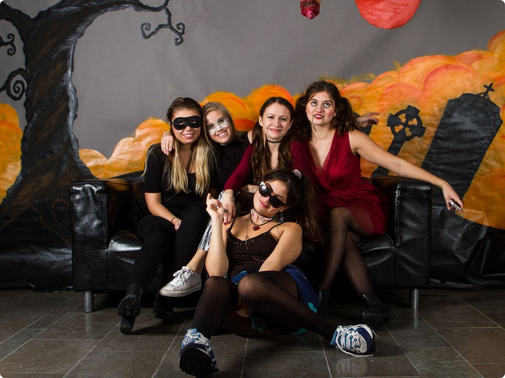 Halloweenkalaset: Studion