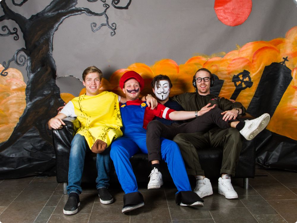 Halloweenkalaset: Studion