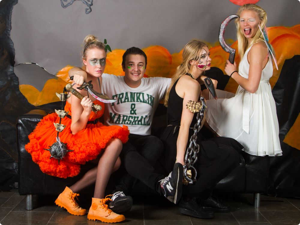 Halloweenkalaset: Studion