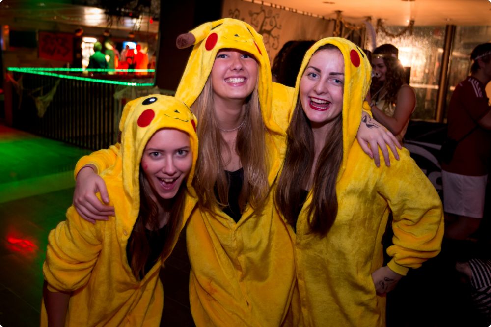 Halloweenkalaset