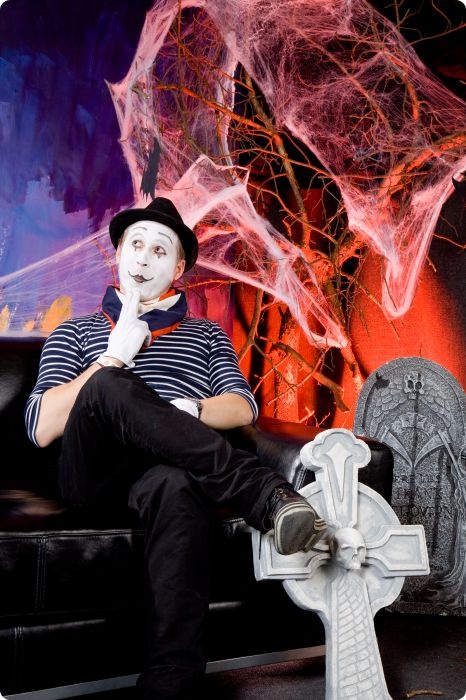Halloween Studio