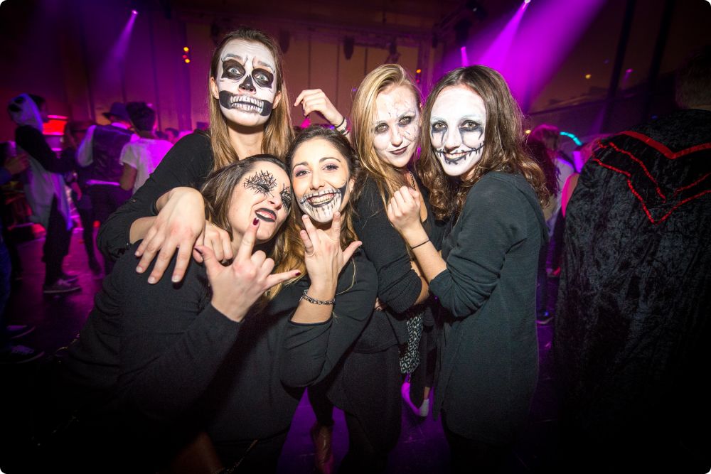 Halloweenkalaset