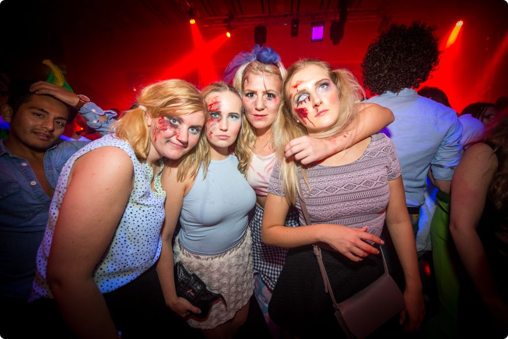 Halloweenkalaset