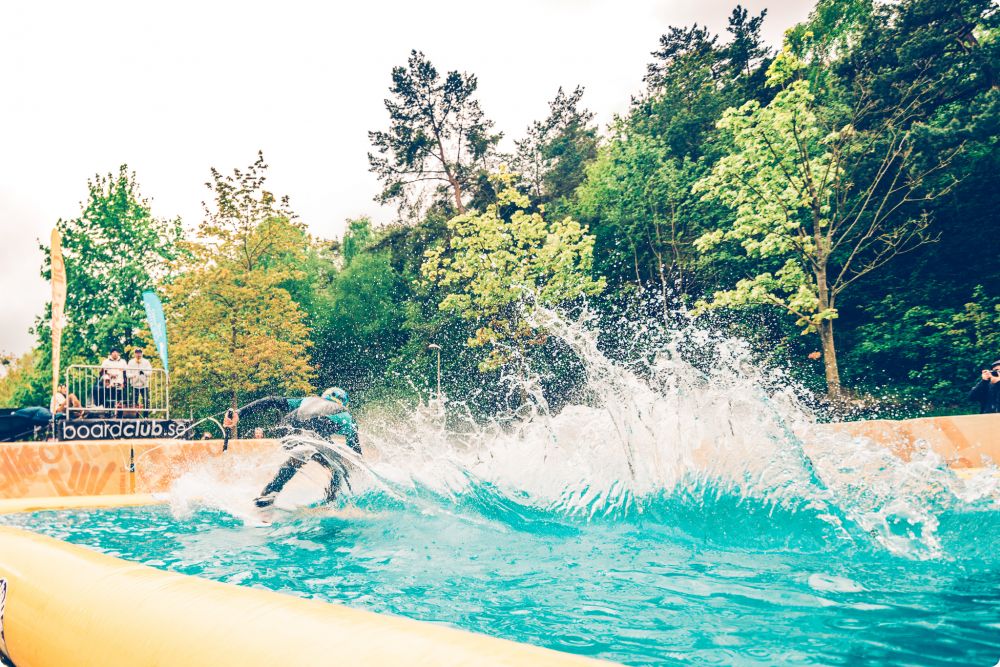 Wake-A-Pond