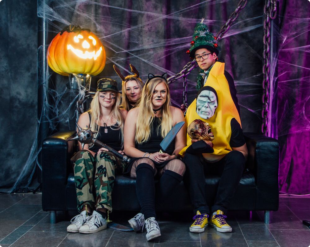 Halloweenkalaset - Studio